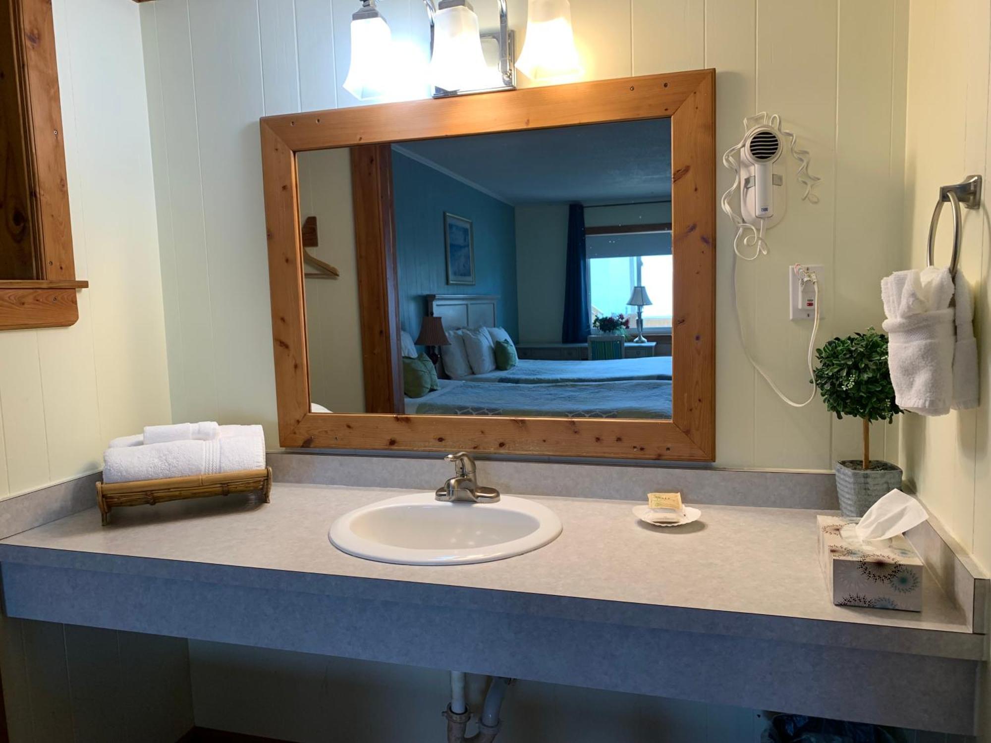 Cape Pines Motel Бакстон Екстер'єр фото