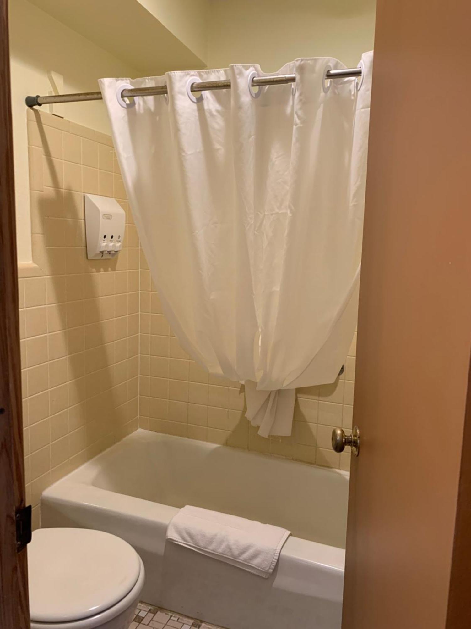 Cape Pines Motel Бакстон Екстер'єр фото
